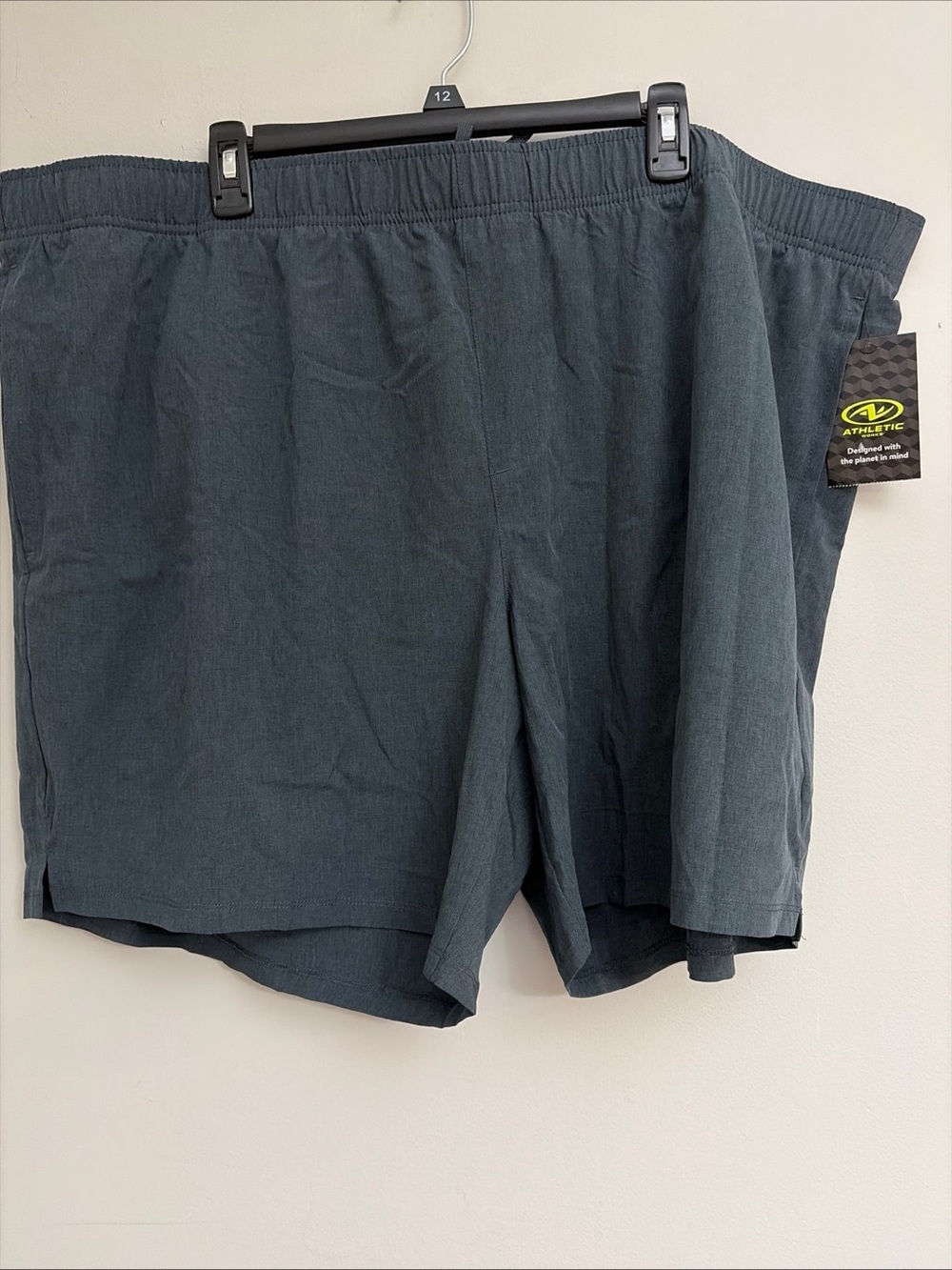 Athletic Works New! Men's Elastic-Waist Shorts in Charcoal Gray size 3XL